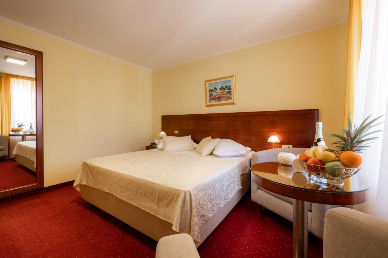 Villa Riva Makarska Extérieur photo